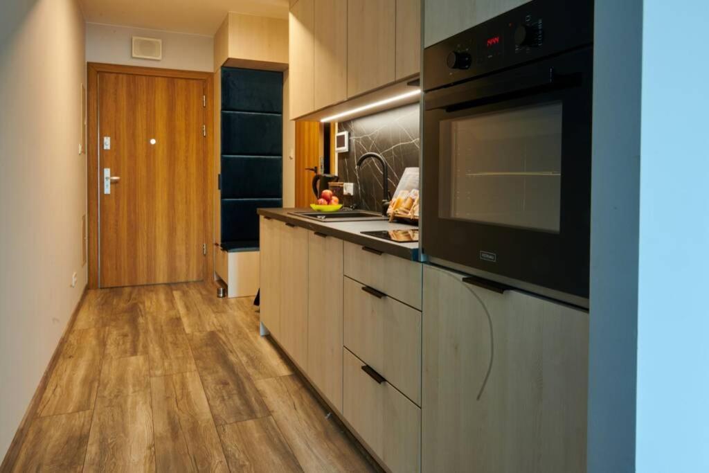 Easy Rent Apartments - Crystal لوبلين المظهر الخارجي الصورة