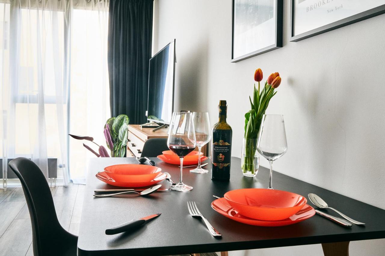 Easy Rent Apartments - Crystal لوبلين المظهر الخارجي الصورة